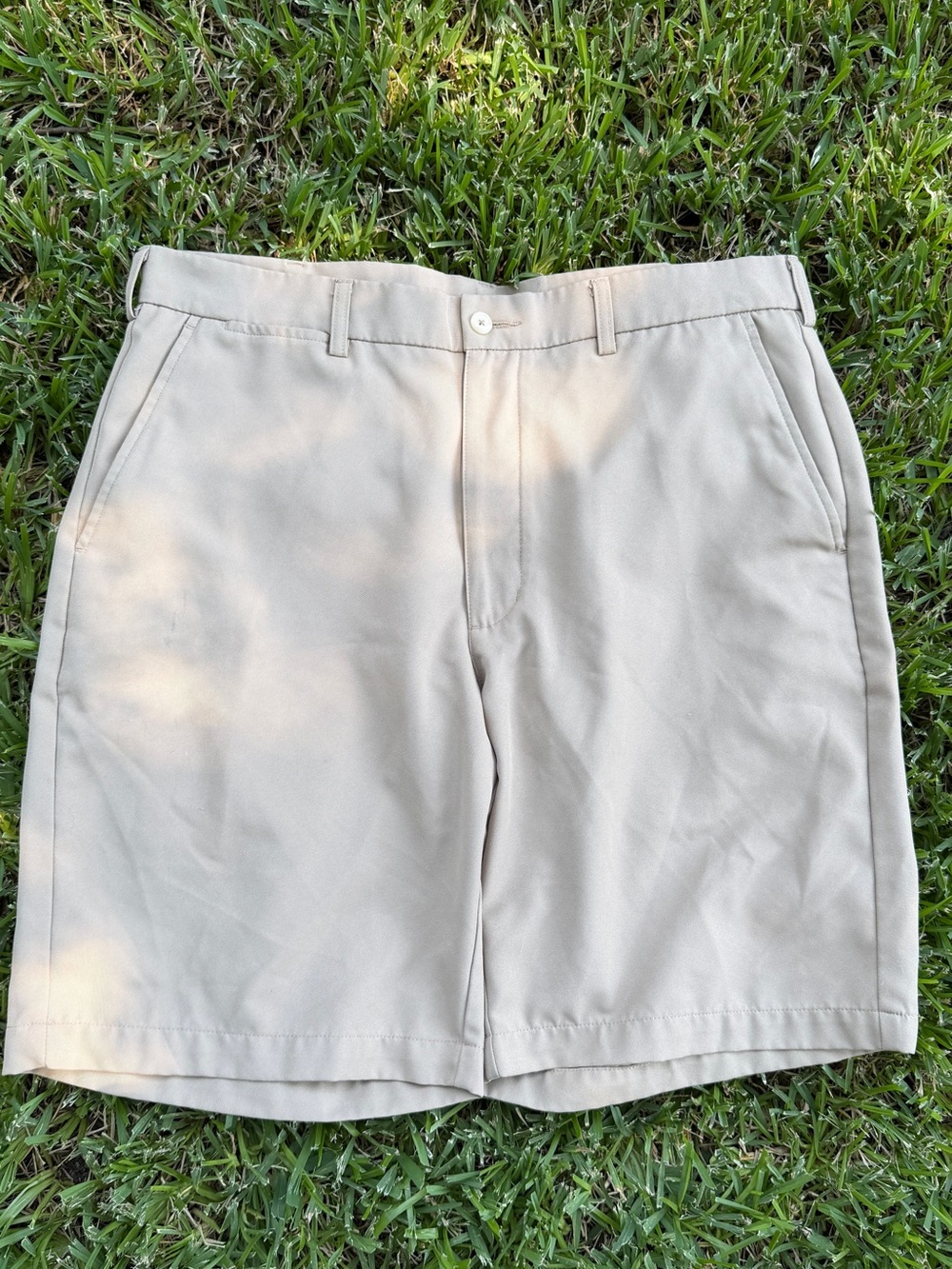 Hogan Men's Beige Shorts - Neutral Casual Hybrid